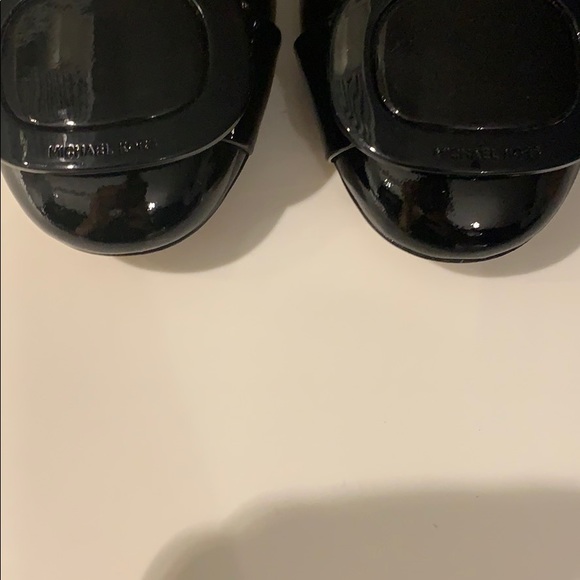 Michael kors Pauline buckle pumps - Picture 5 of 8